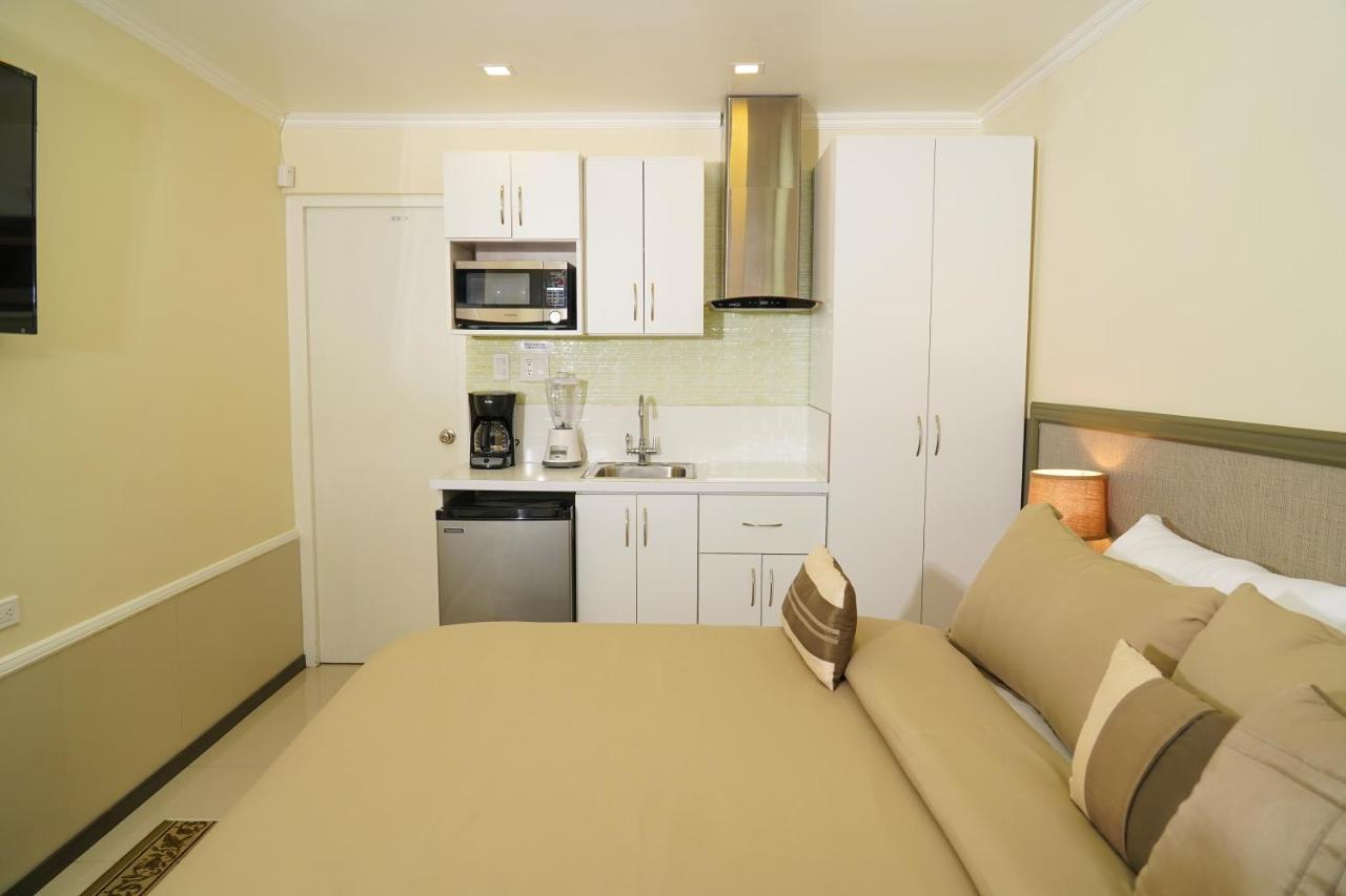 Yoyita Suites Aruba Villa パームビーチ エクステリア 写真