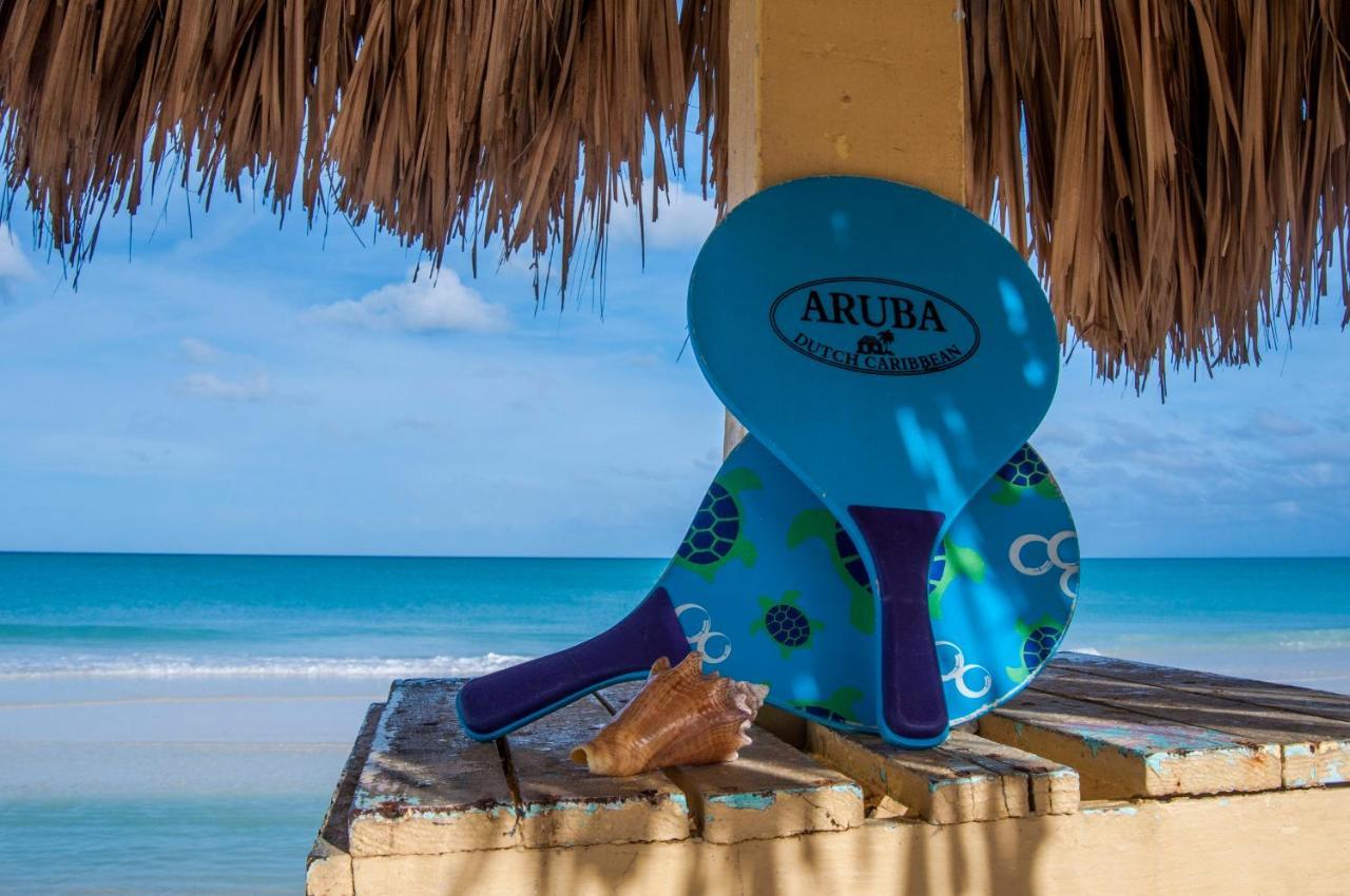 Yoyita Suites Aruba Villa パームビーチ エクステリア 写真
