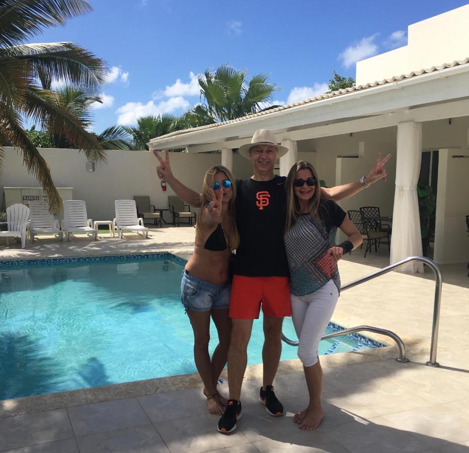 Yoyita Suites Aruba Villa パームビーチ エクステリア 写真