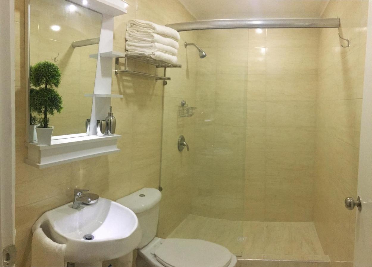 Yoyita Suites Aruba Villa パームビーチ エクステリア 写真